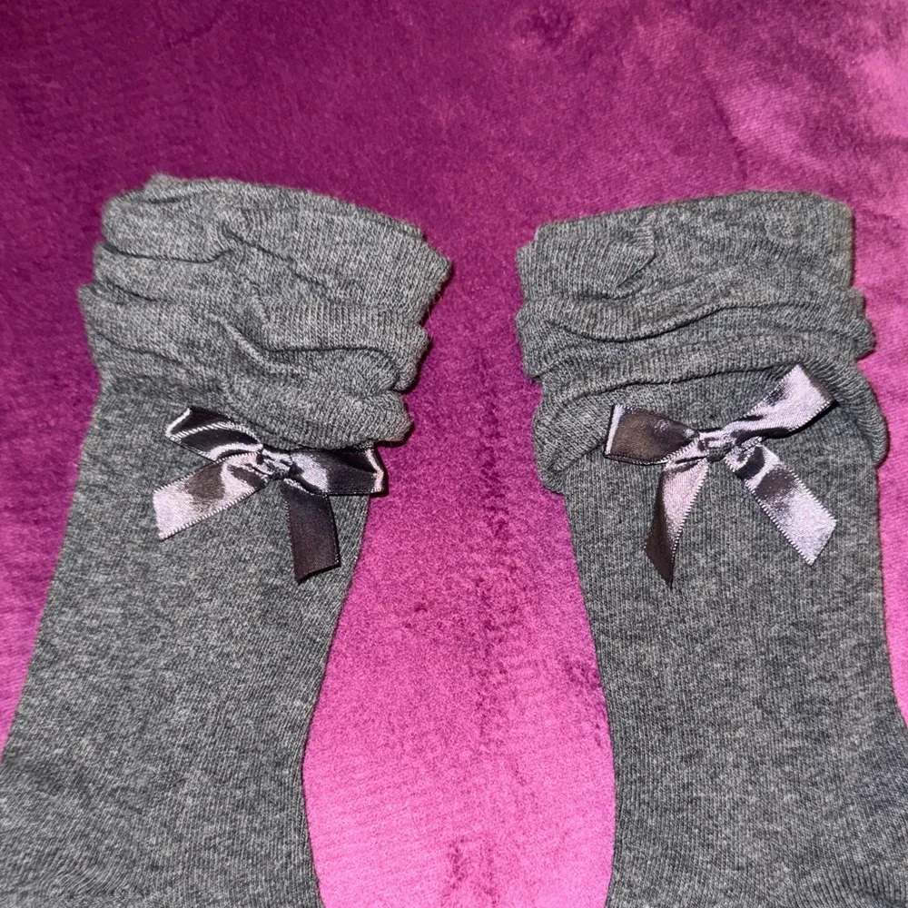 Set of 2 Kids Ruffle Socks with Bows Little Girls Ivory Cream & Gray Charcoal